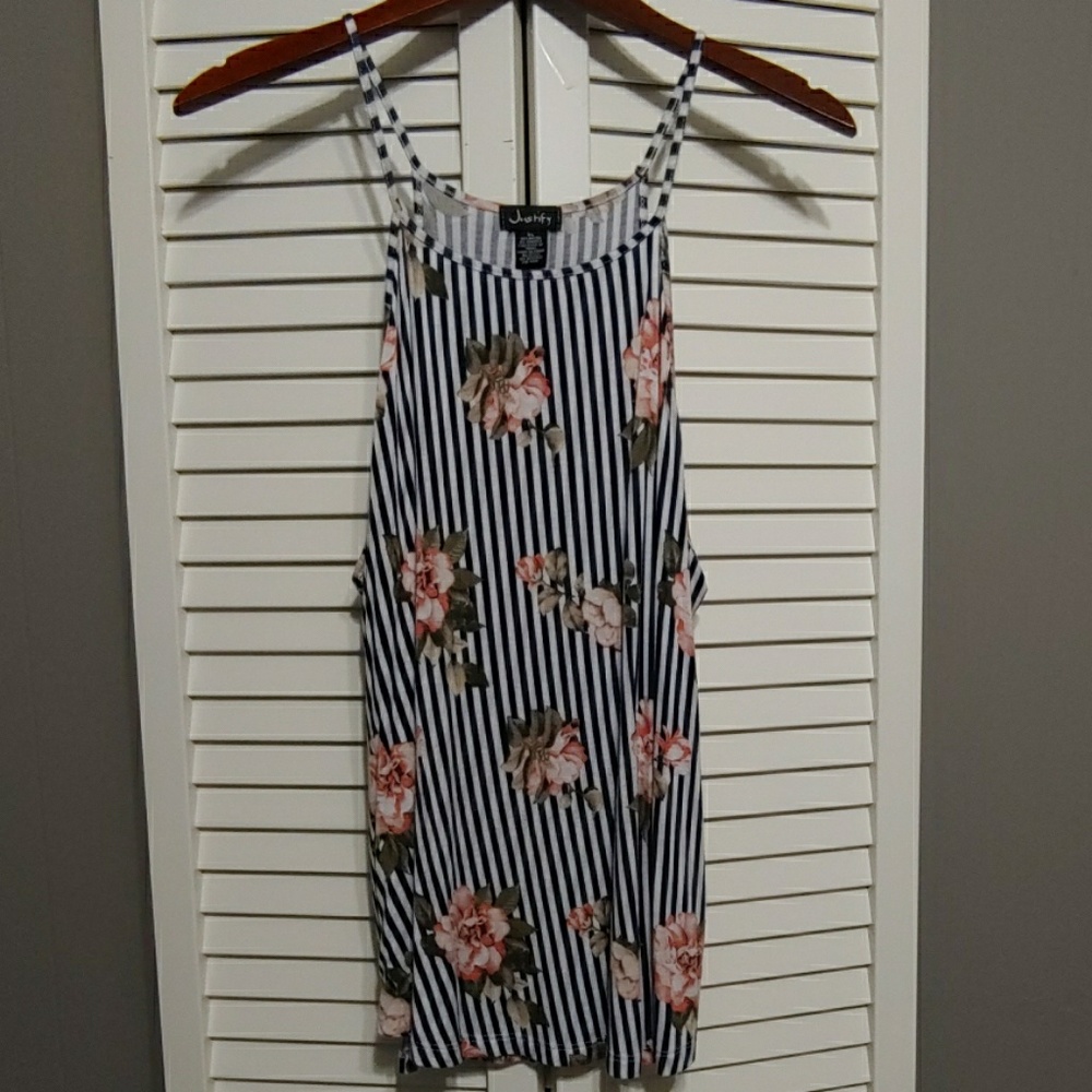 Justify Tank Top